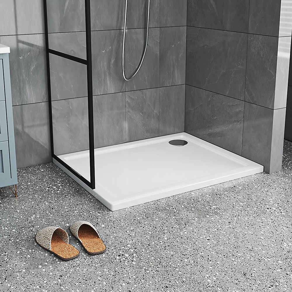 Space-Efficient 800 x 800 Shower Base Design Collection
